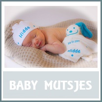Babymutsje met tekst