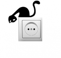 Stopcontact sticker kat kijkt naar beneden.
