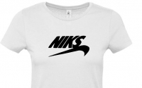 Dames T-shirt met grappige bedrukking 'Niks'.