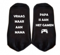 Heren sokken met tekst 'Papa is aan het gamen '