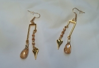 Oorbellen met dubbele hanger taupe