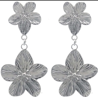 Dubbele bloemoorbel zilver