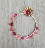 Hoop oorbel met puntjes